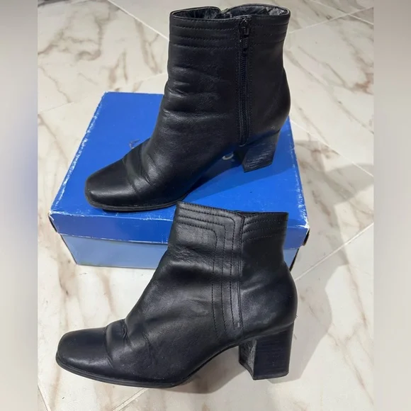 Caressa Leather Boots - Picture 2 of 9